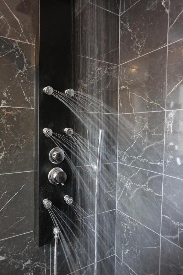 Les Perles Amienoises✩Black Pearl☆Hyper Centre☆ Amiens Eksteriør billede